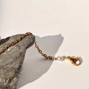 Chain of Affection